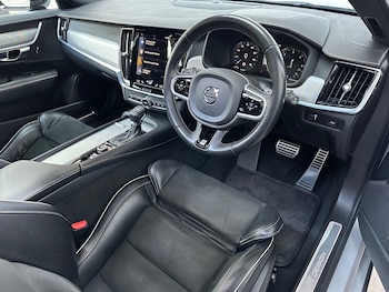 Used Volvo V90 2020 for sale - 78624508: Photo
