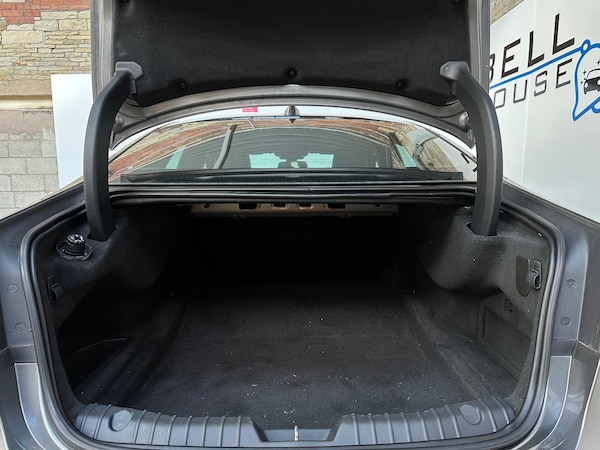 Used Jaguar XF 2017 for sale - 76033594: Photo 26