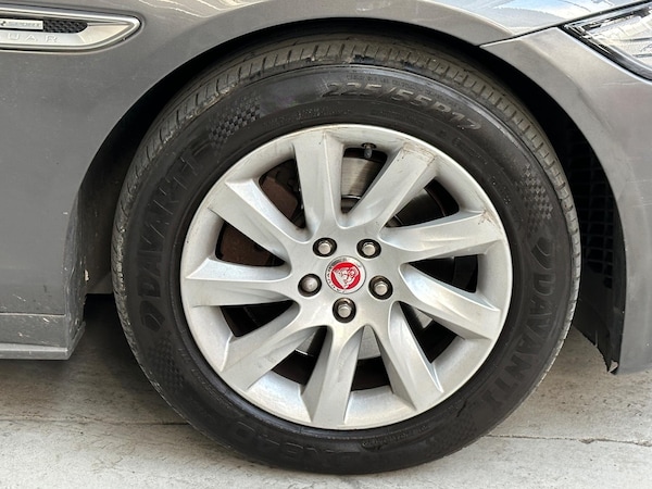 Used Jaguar XF 2017 for sale - 76033594: Photo 29