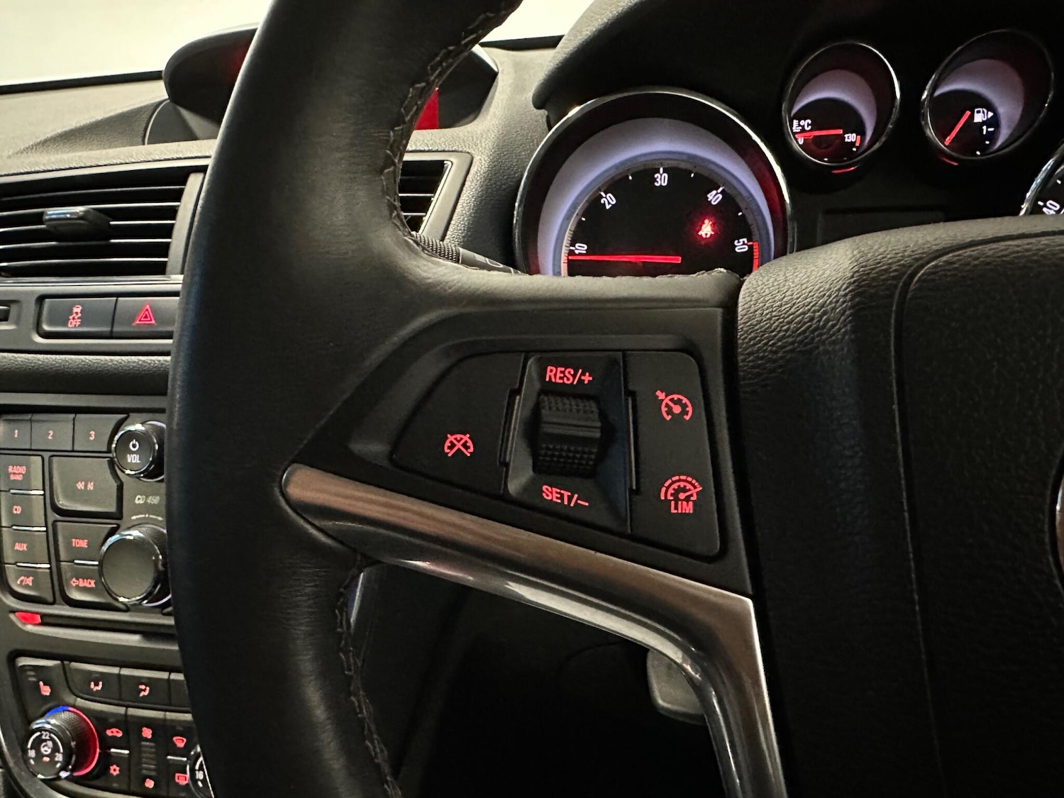 Used Vauxhall Mokka 2015 for sale - 77588683: Photo 17