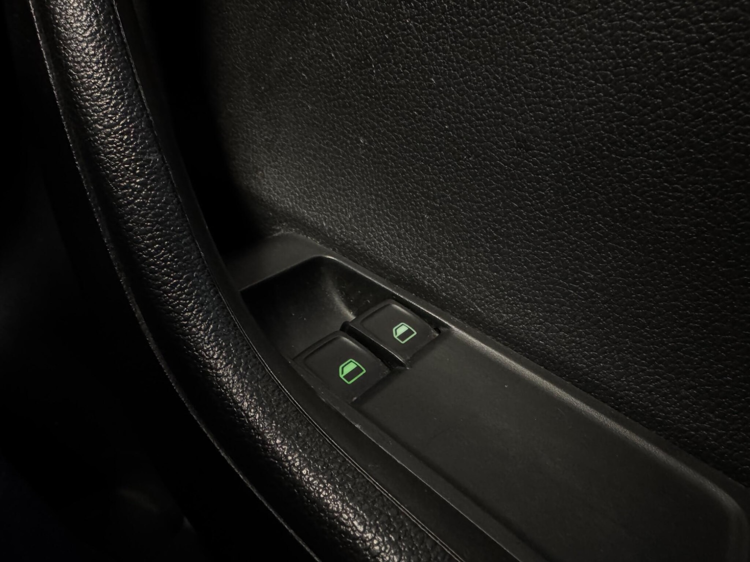 Used Skoda Fabia 2015 for sale - 77099229: Photo 28