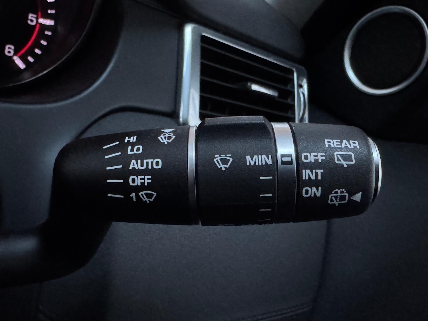 Used Land Rover Discovery Sport 2015 for sale - 77010609: Photo 27