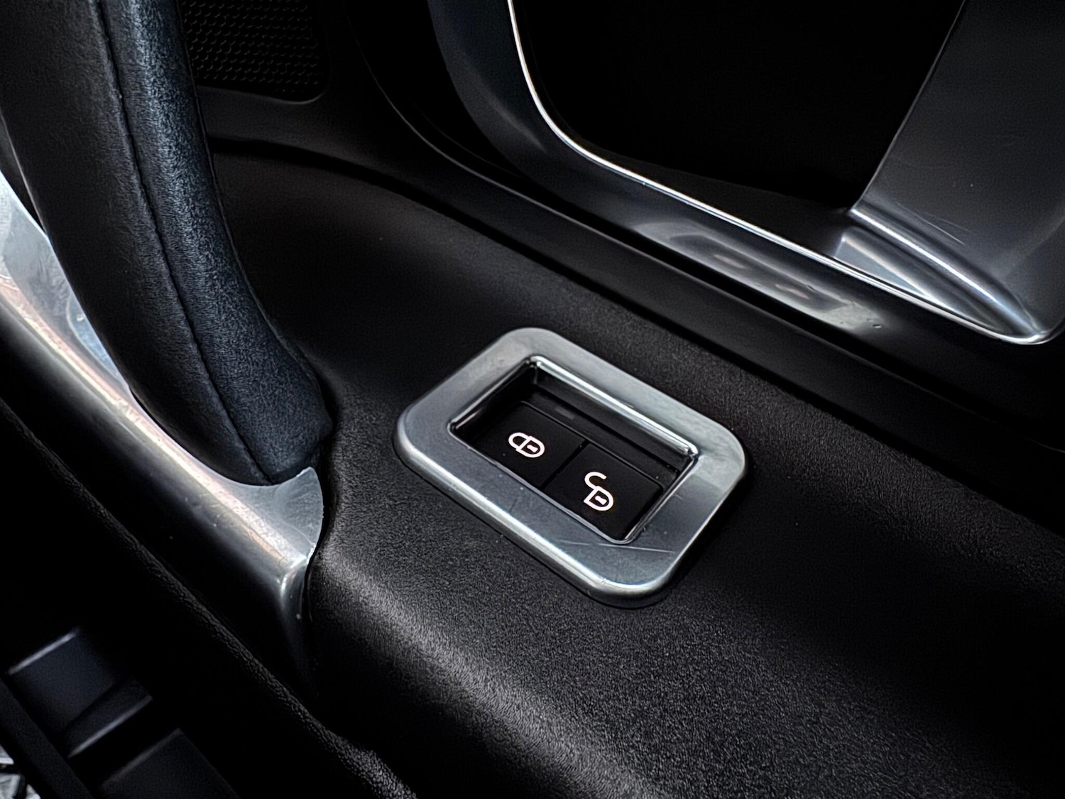 Used Land Rover Discovery Sport 2015 for sale - 77010609: Photo 31