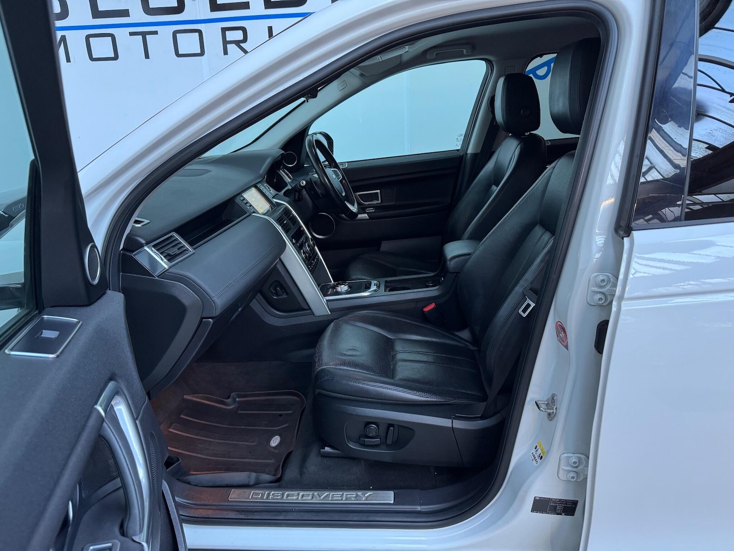 Used Land Rover Discovery Sport 2015 for sale - 77010609: Photo 9