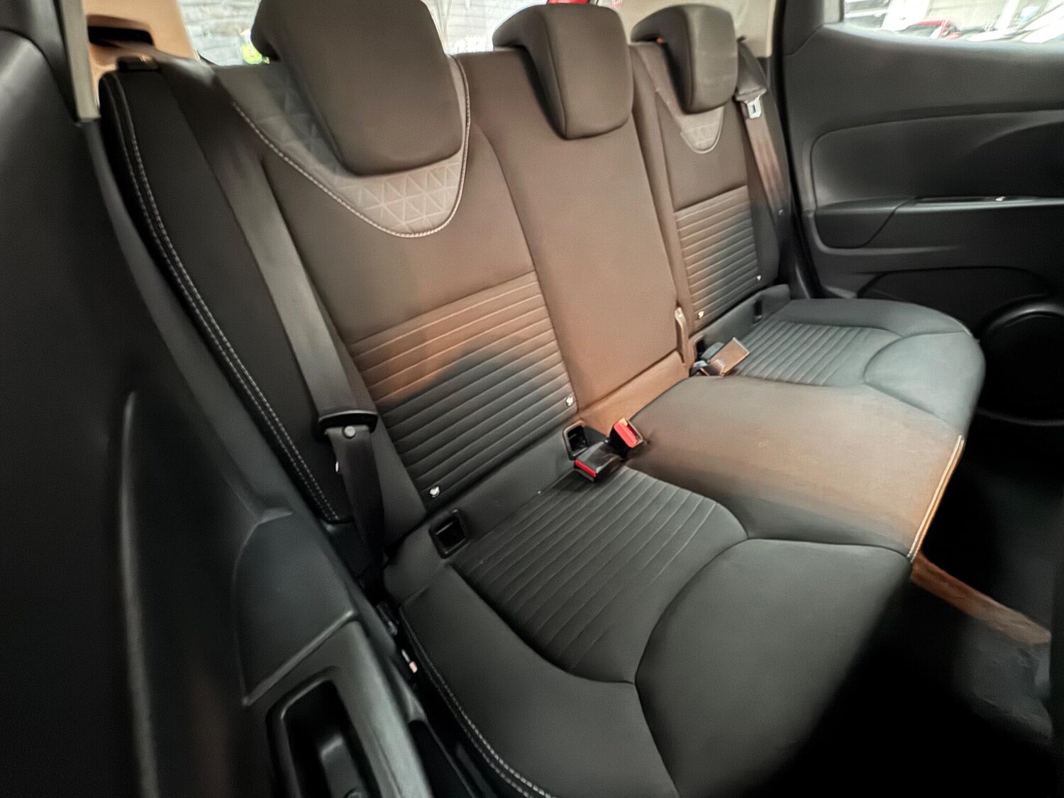 Used Renault Clio 2015 for sale - 78036952: Photo 12