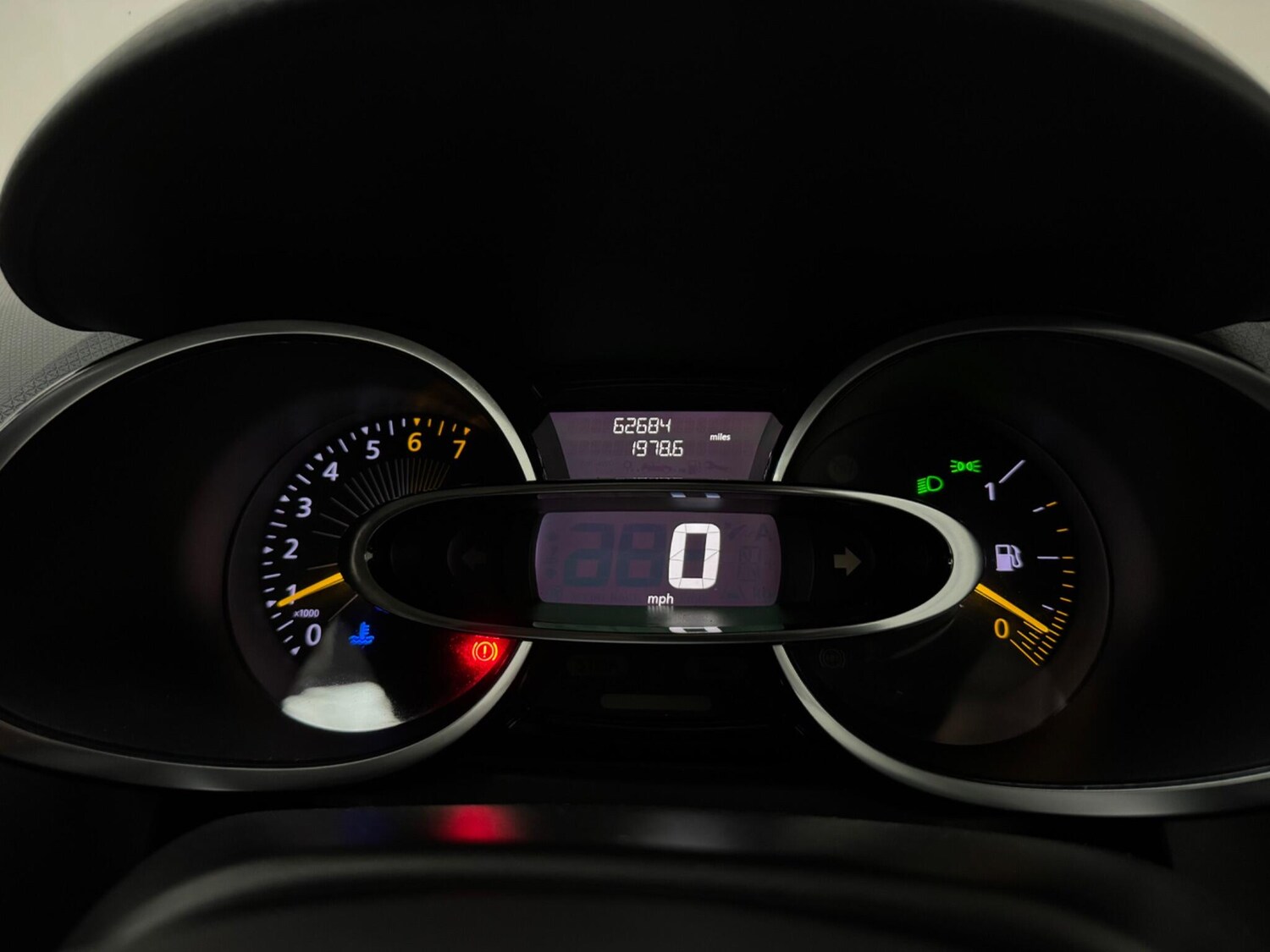 Used Renault Clio 2015 for sale - 78036952: Photo 13