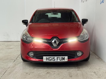 Used Renault Clio 2015 for sale - 78036952: Photo