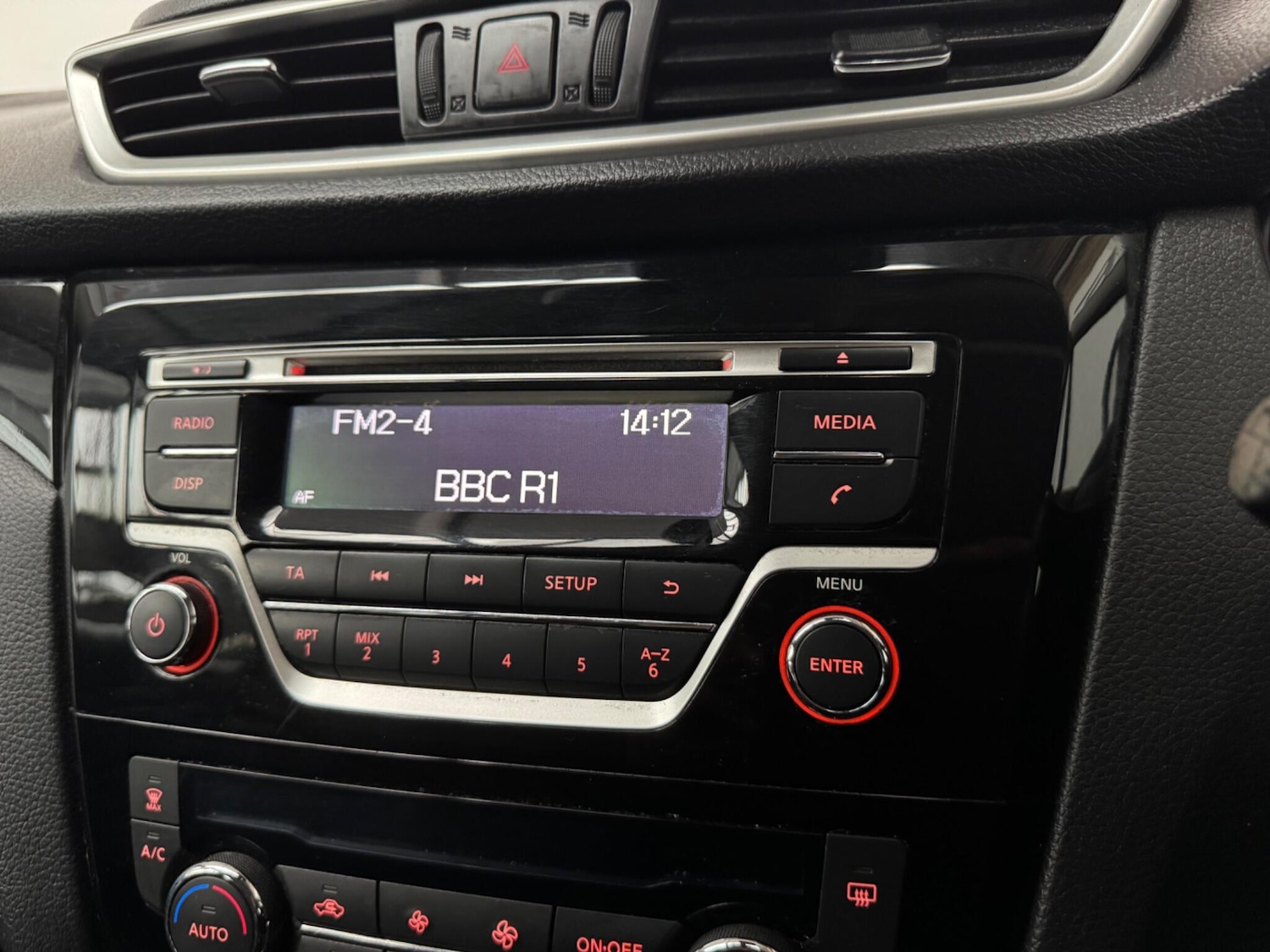 Used Nissan Qashqai 2016 for sale - 77726236: Photo 14