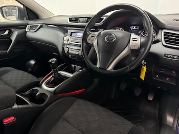 Used Nissan Qashqai 2016 for sale - 77726236: Photo