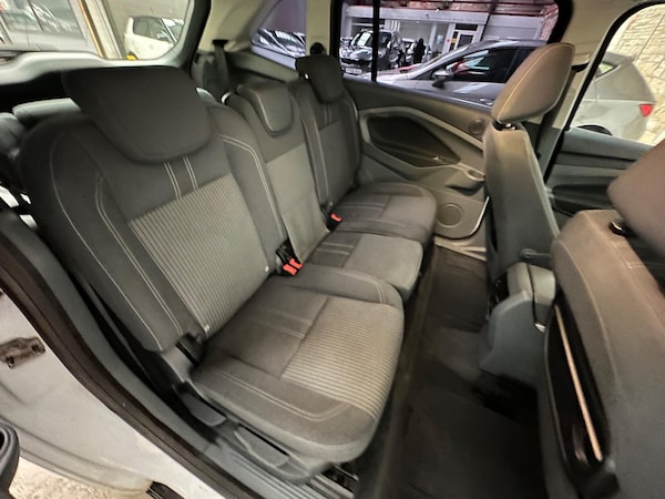 Used Ford Grand C-Max 2011 for sale - 76327975: Photo 11
