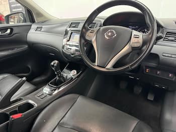 Used Nissan Pulsar 2017 for sale - 79841474: Photo