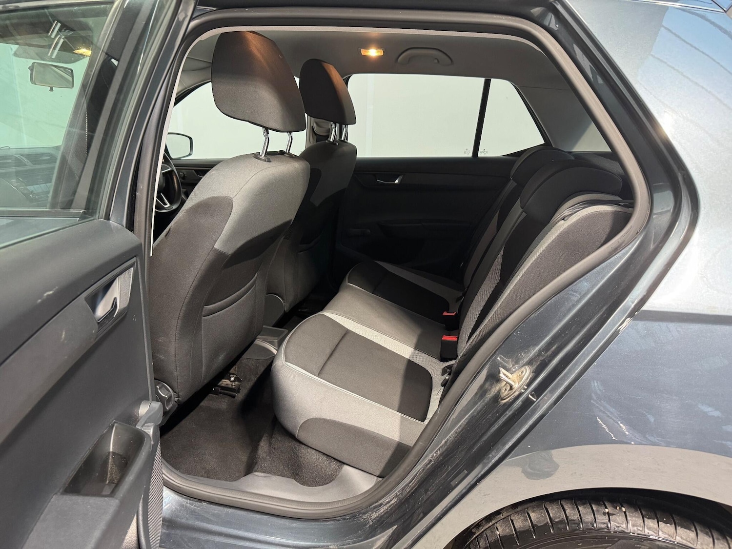 Used Skoda Fabia 2015 for sale - 76804253: Photo 11