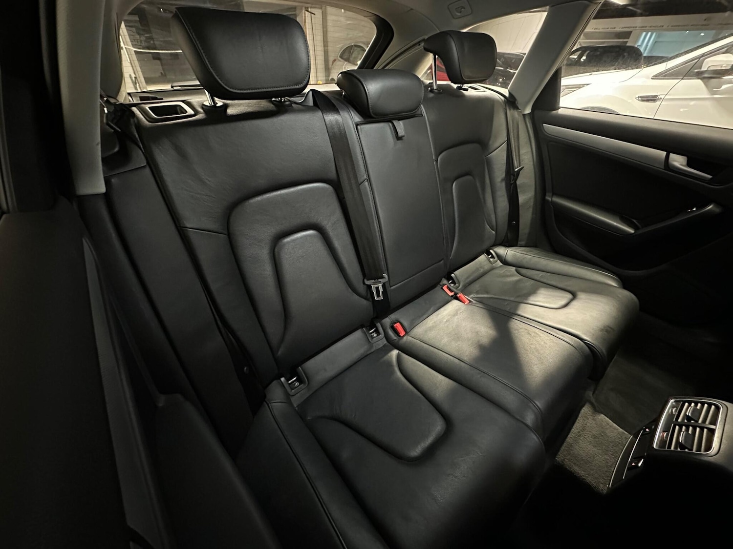 Used Audi A4 Avant 2014 for sale - 77428309: Photo 13