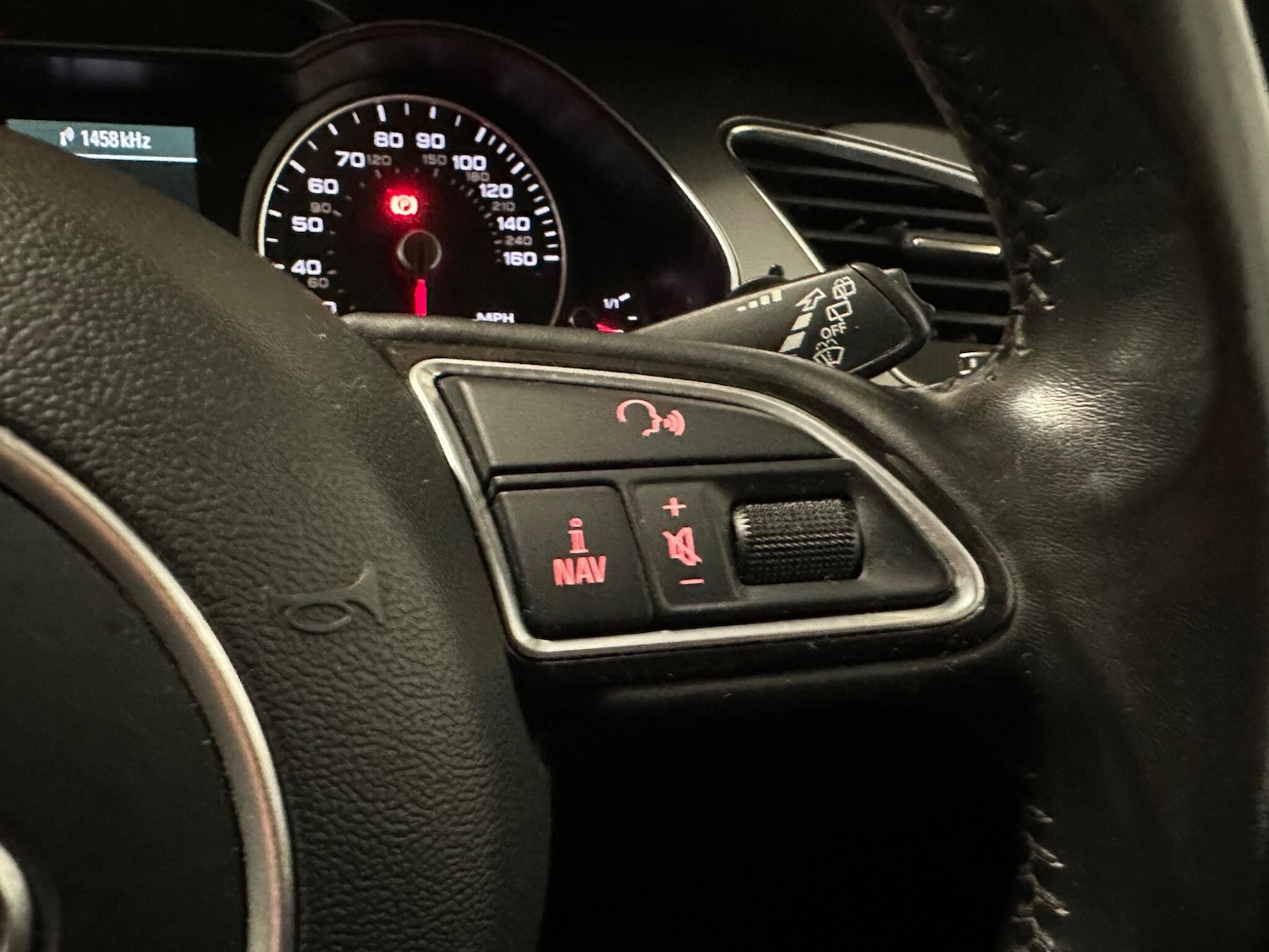 Used Audi A4 Avant 2014 for sale - 77428309: Photo 22