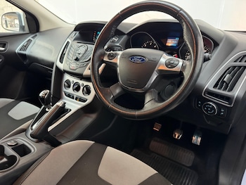 Used Ford Focus 2014 for sale - 78555092: Photo