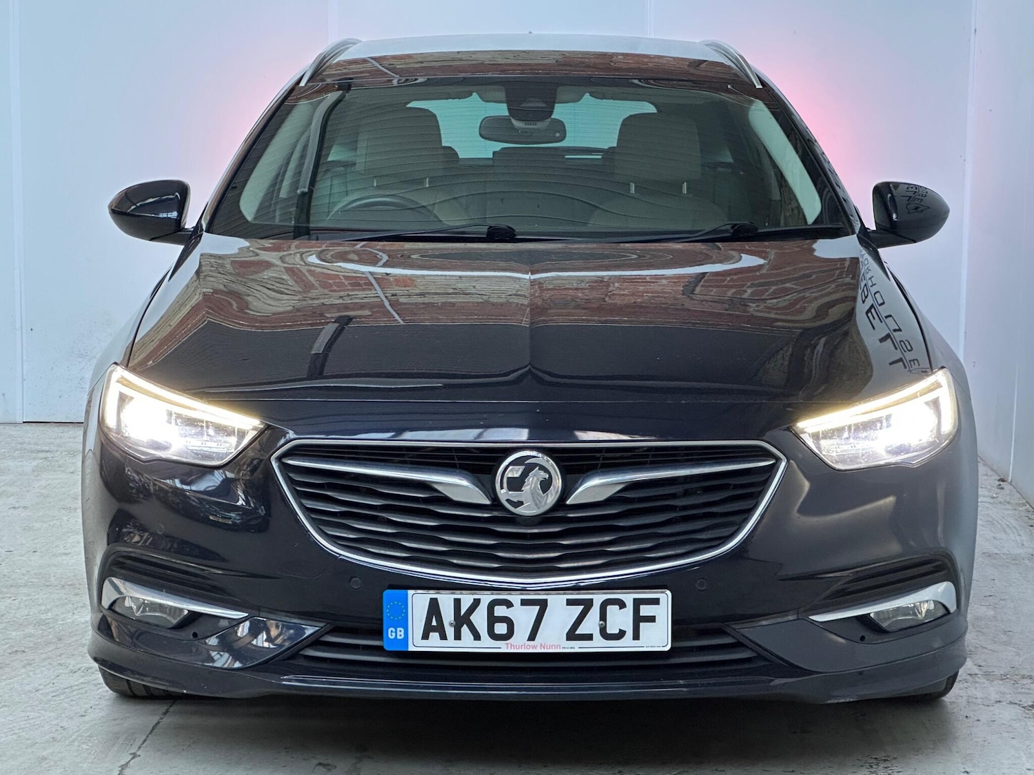 Used Vauxhall Insignia 2018 for sale - 78049908: Photo 2
