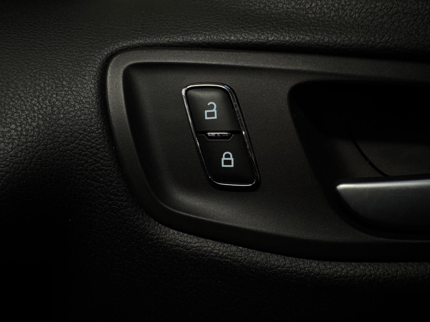 Used Ford Kuga 2014 for sale - 76543142: Photo 23