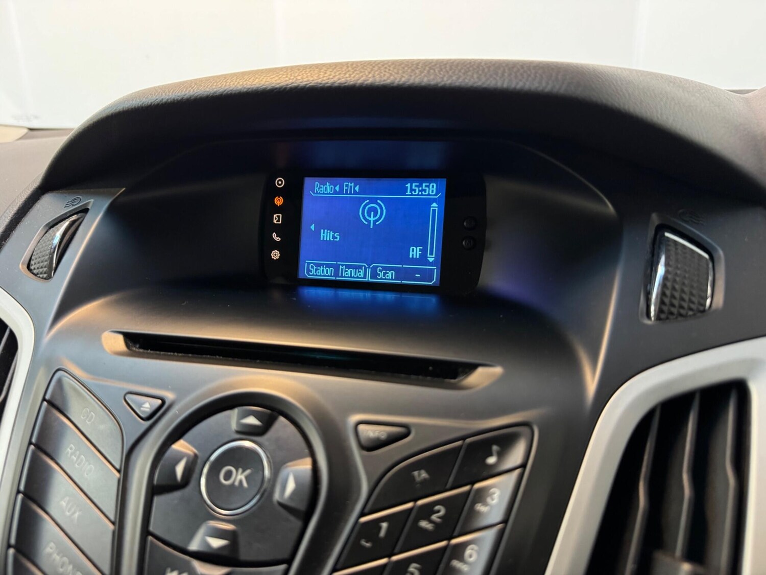 Used Ford Focus 2012 for sale - 77740173: Photo 14