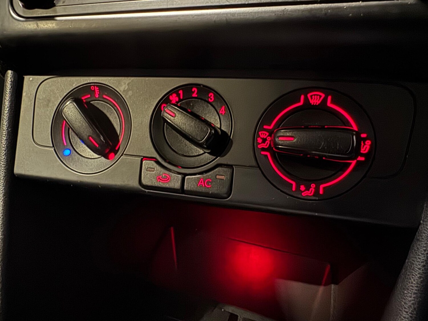 Used Volkswagen Polo 2014 for sale - 77526273: Photo 17