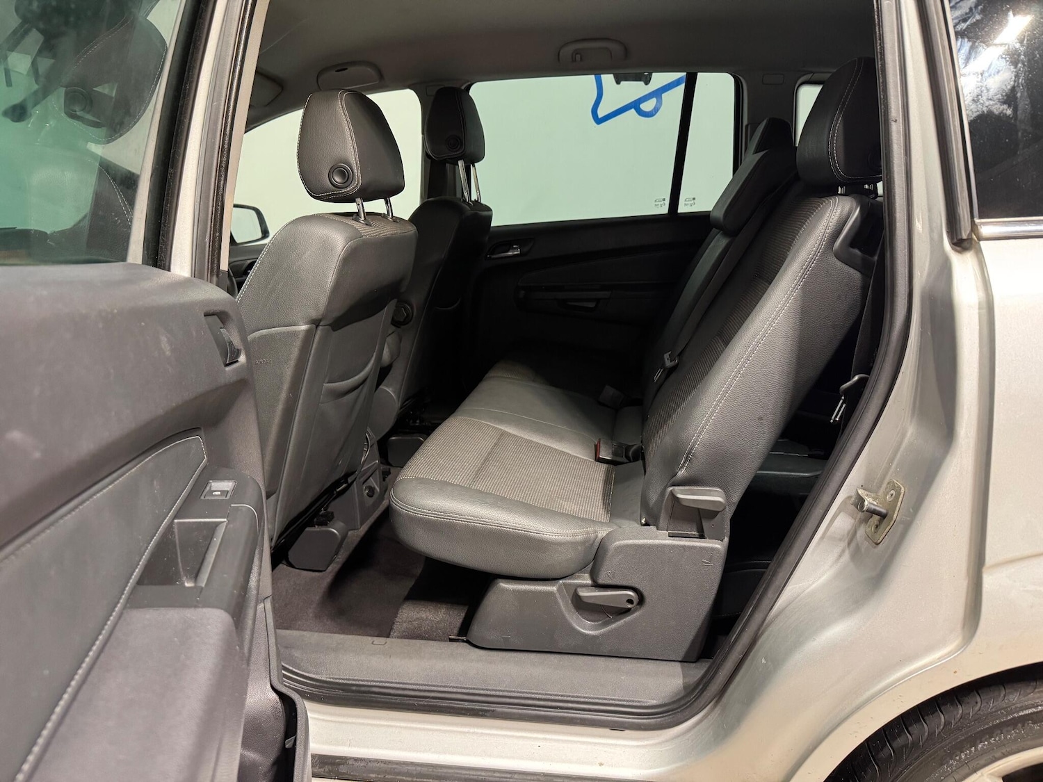 Used Vauxhall Zafira 2011 for sale - 76773546: Photo 12