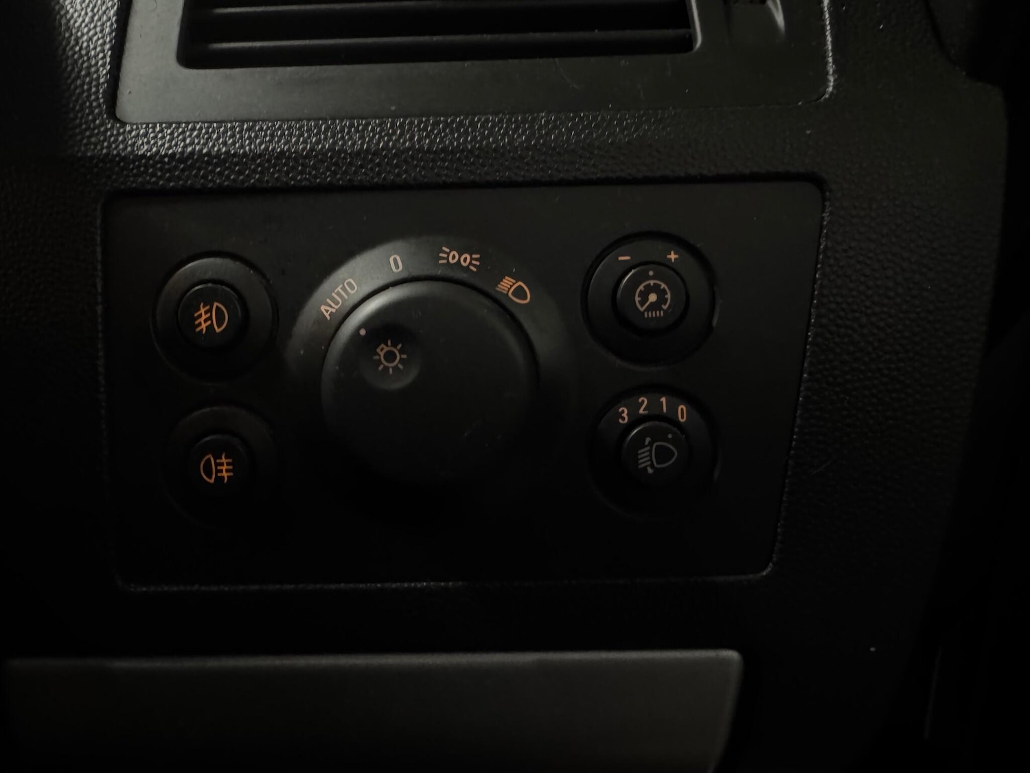 Used Vauxhall Zafira 2011 for sale - 76773546: Photo 20