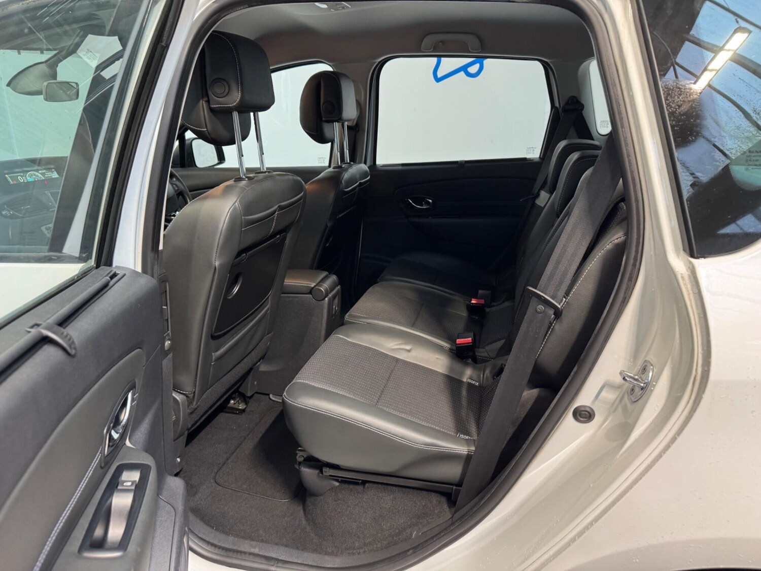 Used Renault Scenic 2013 for sale - 77480315: Photo 12