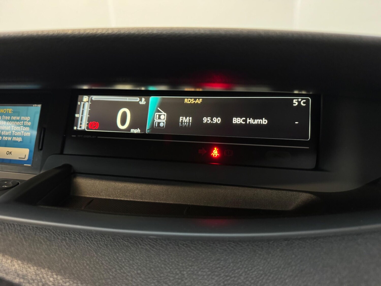 Used Renault Scenic 2013 for sale - 77480315: Photo 14