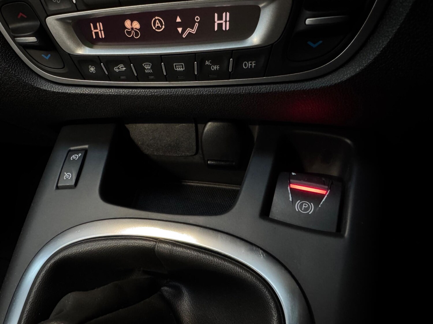 Used Renault Scenic 2013 for sale - 77480315: Photo 17