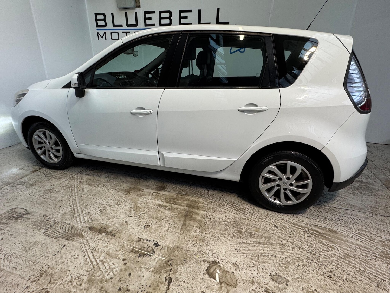 Used Renault Scenic 2013 for sale - 77480315: Photo 8