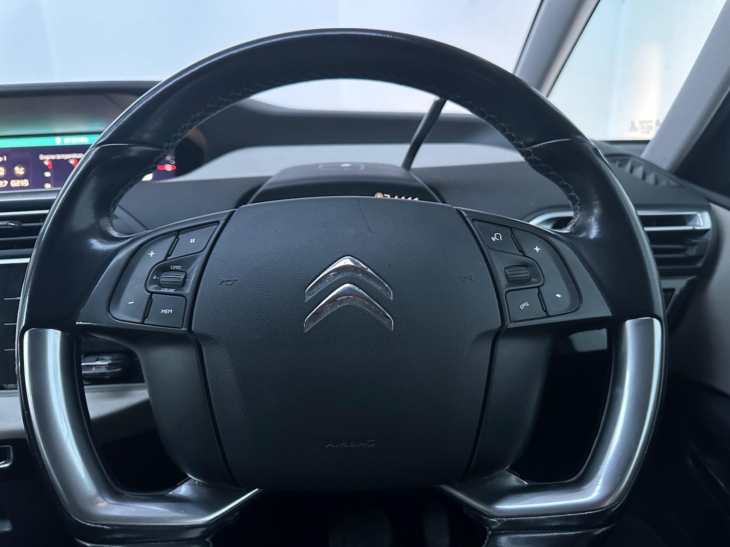 Used Citroen C4 Picasso 2017 for sale - 77232330: Photo 22