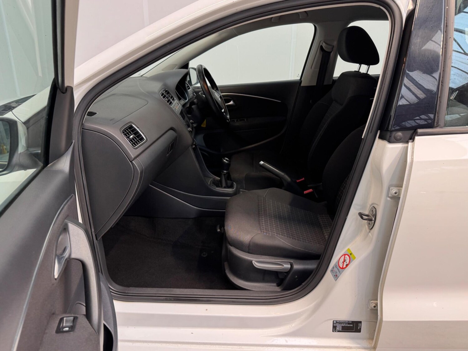 Used Volkswagen Polo 2014 for sale - 77614590: Photo 10