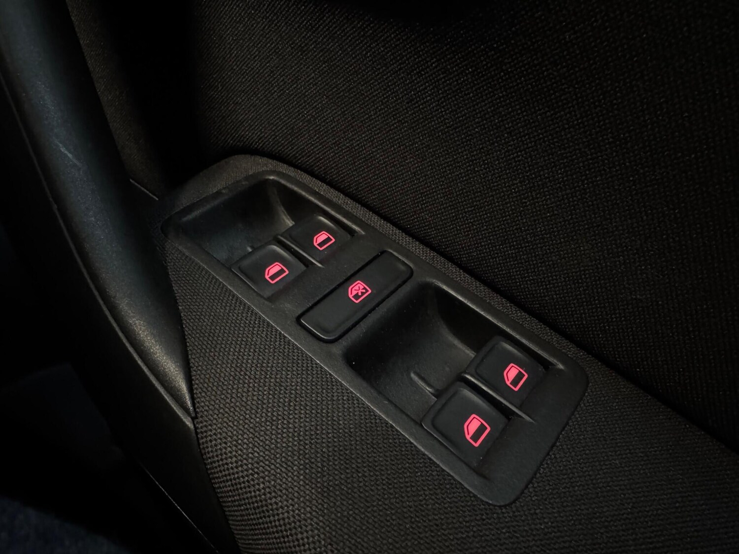 Used Volkswagen Polo 2014 for sale - 77614590: Photo 20