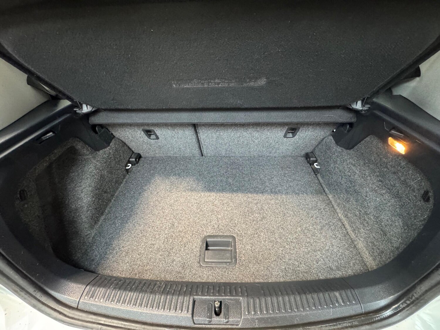 Used Volkswagen Polo 2014 for sale - 77614590: Photo 22