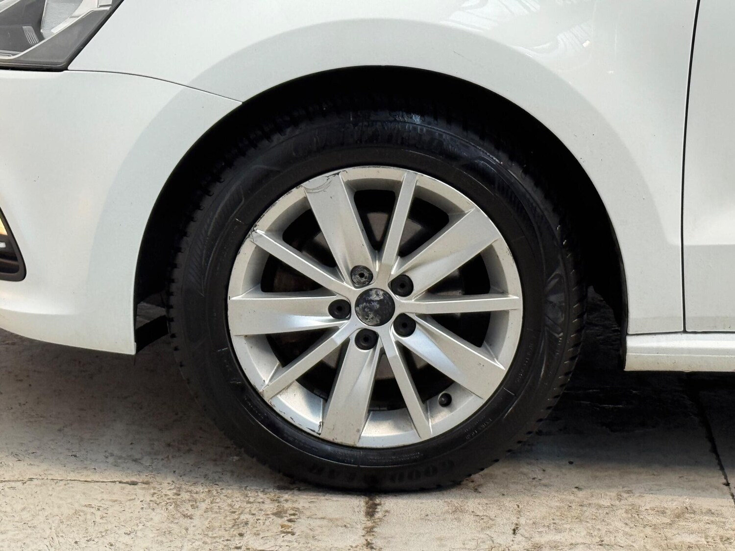 Used Volkswagen Polo 2014 for sale - 77614590: Photo 24