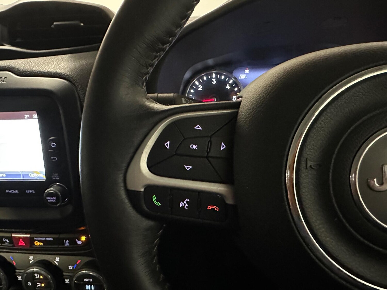 Used Jeep Renegade 2016 for sale - 77428300: Photo 19