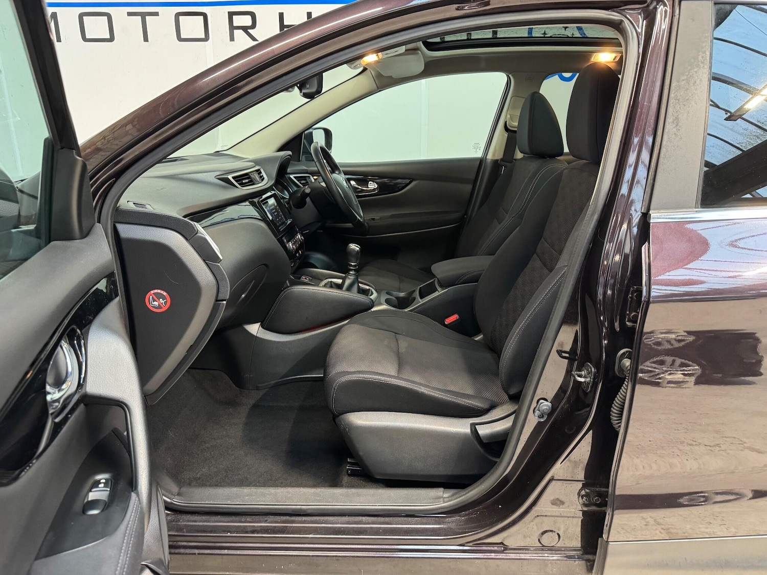 Used Nissan Qashqai 2014 for sale - 76999739: Photo 11