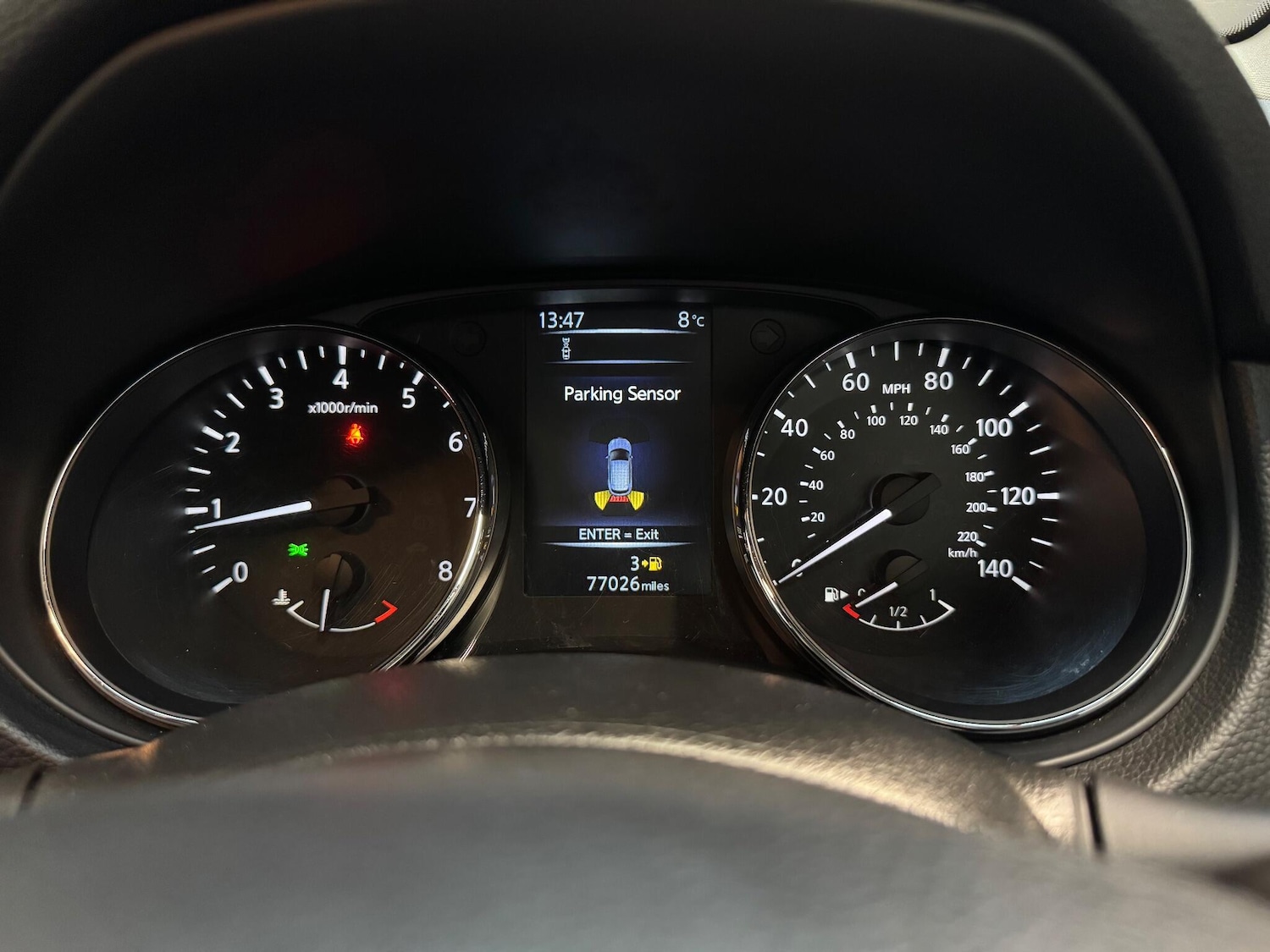 Used Nissan Qashqai 2014 for sale - 76999739: Photo 18