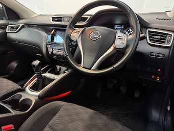 Used Nissan Qashqai 2014 for sale - 76999739: Photo