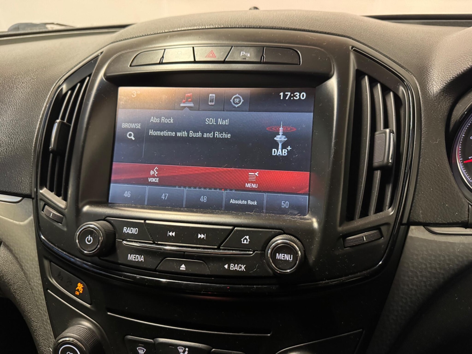 Used Vauxhall Insignia 2015 for sale - 77158084: Photo 13