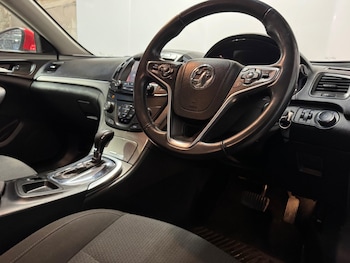 Used Vauxhall Insignia 2015 for sale - 77158084: Photo