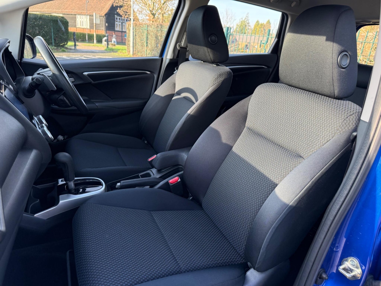 Used Honda Jazz 2017 for sale - 76931714: Photo 10