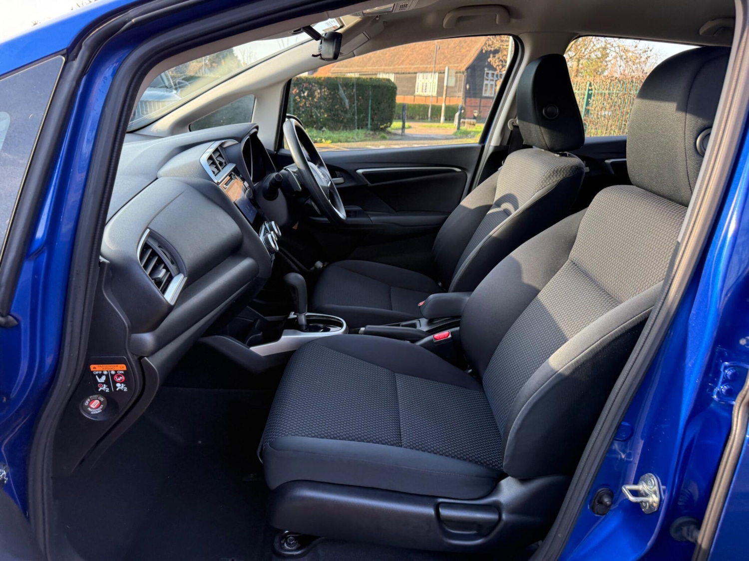 Used Honda Jazz 2017 for sale - 76931714: Photo 12