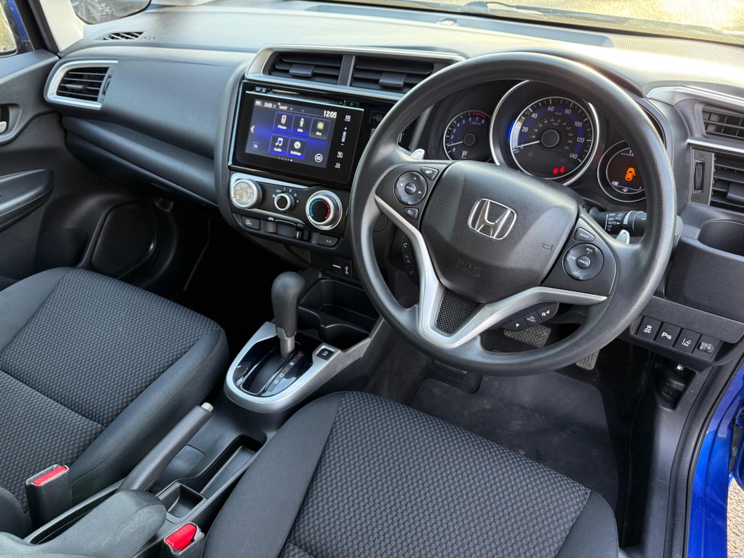 Used Honda Jazz 2017 for sale - 76931714: Photo 15