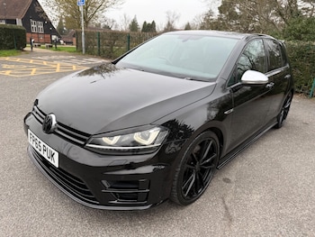 Used Volkswagen Golf 2015 for sale - 77719003: Photo