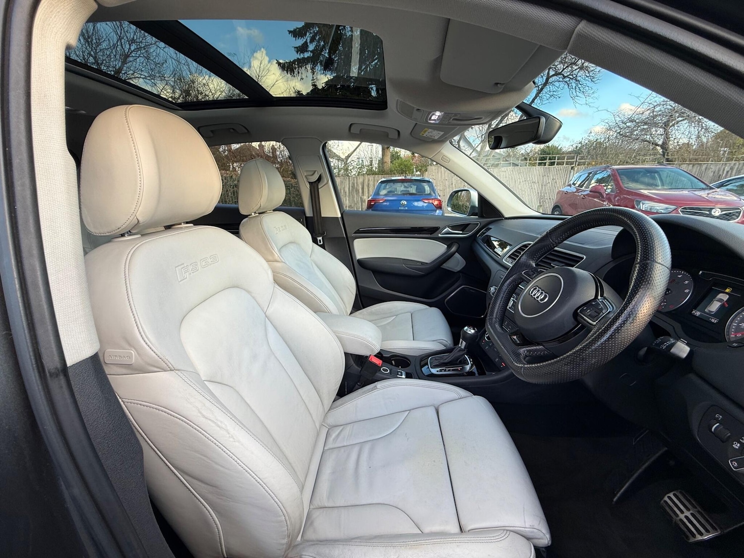 Used Audi RS Q3 2016 for sale - 76685534: Photo 10