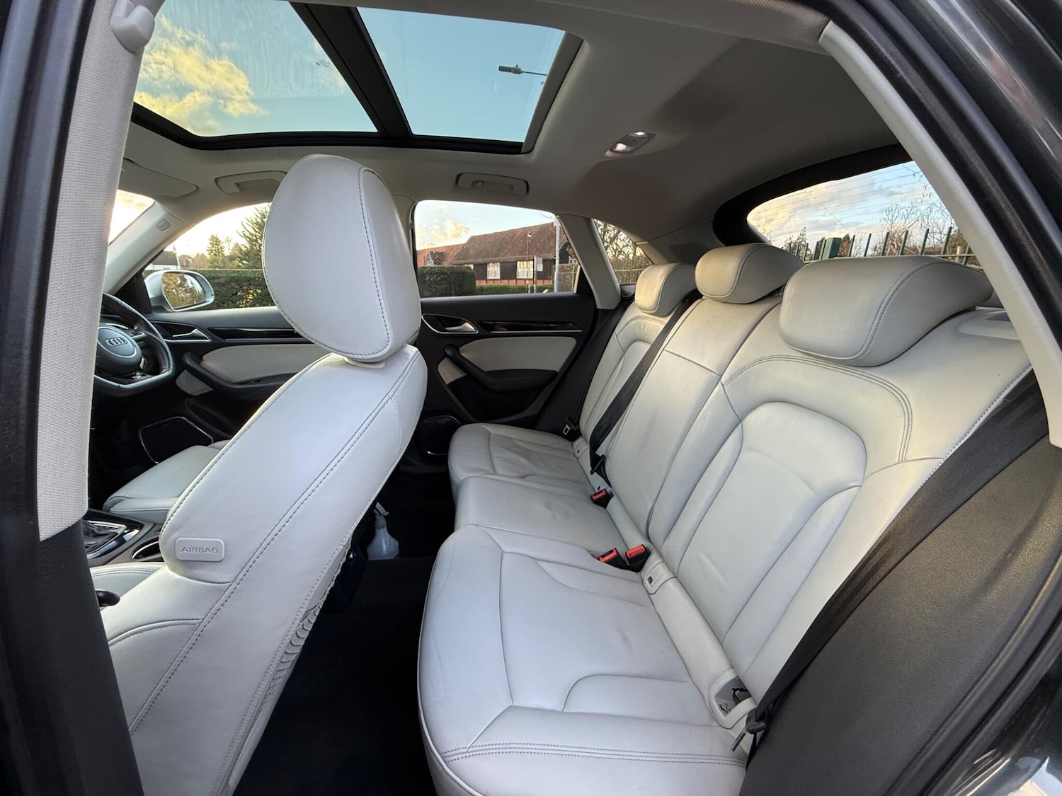 Used Audi RS Q3 2016 for sale - 76685534: Photo 15