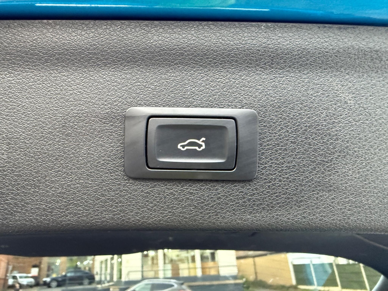 Used Audi RS Q3 2015 for sale - 76650360: Photo 27