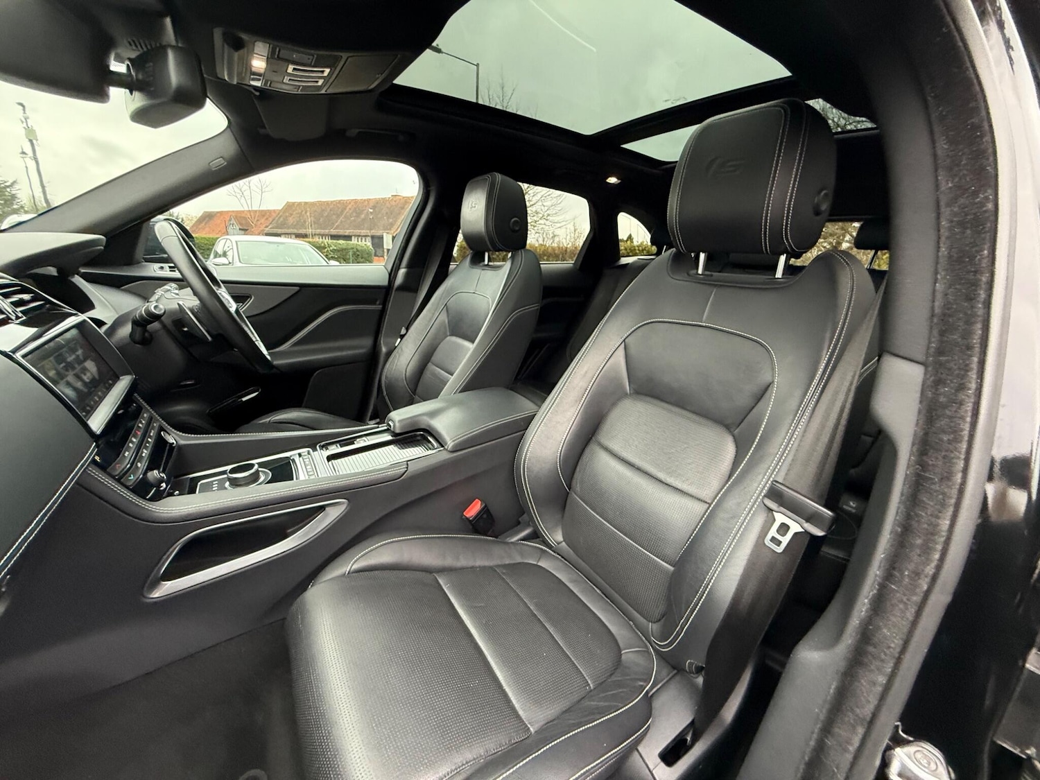 Used Jaguar F-Pace for sale - 77234028: Photo 11