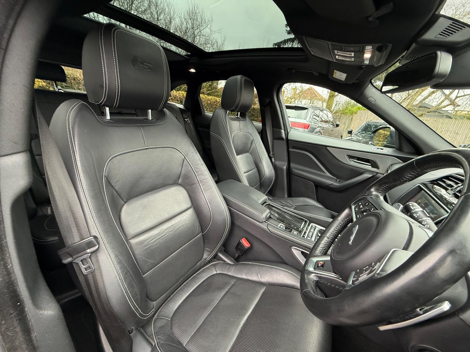 Used Jaguar F-Pace for sale - 77234028: Photo 12