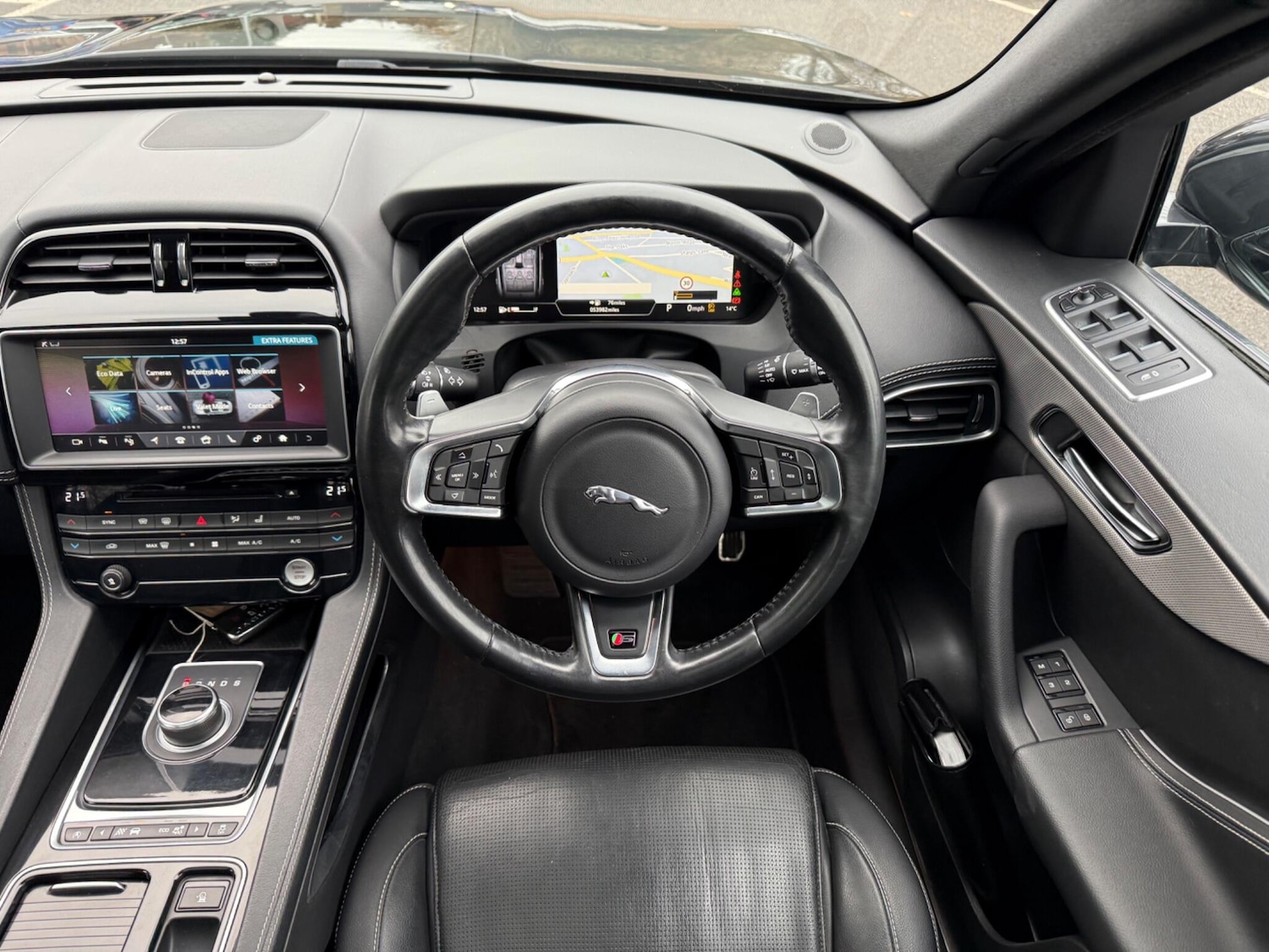 Used Jaguar F-Pace for sale - 77234028: Photo 15